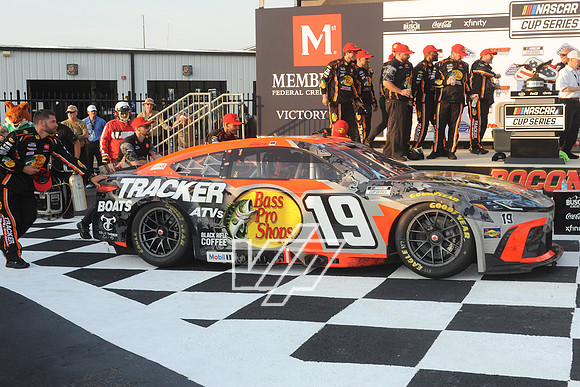 PR-JUNE_2057