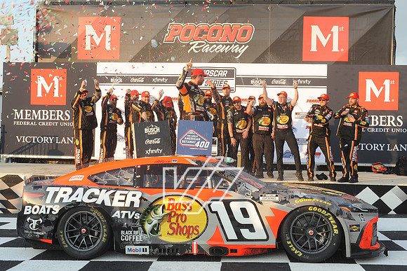 PR-JUNE_2062