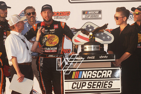 PR-JUNE_2372