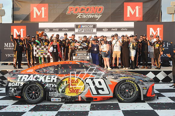 PR-JUNE_2094