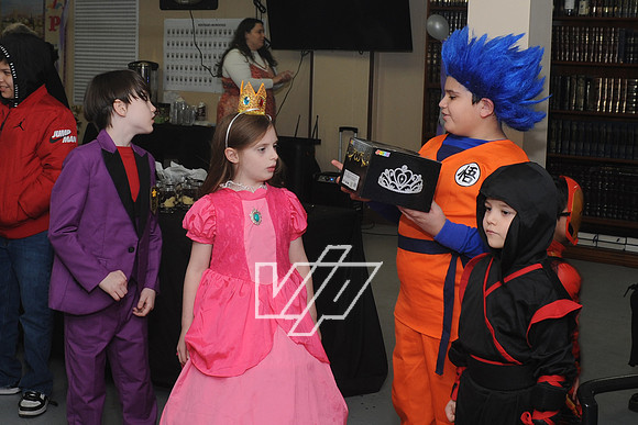 JRC-Purim_096