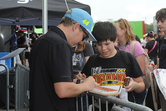PR-June_208